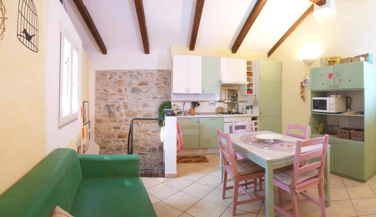 Appartamento La casa nel Caruggio Diano Arentino Esterno foto